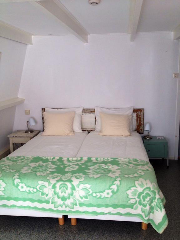 Hotel B&B Altijd Wad Вест-Терсхелинг Стая снимка